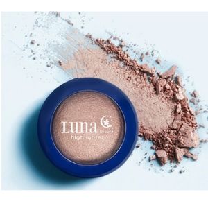Luna by Luna Baked Highlighter in Electra